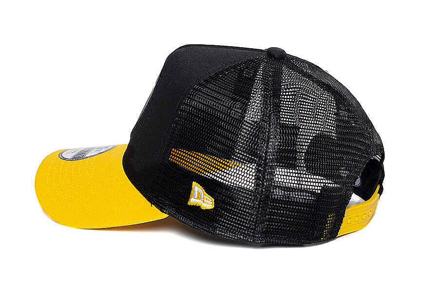 New Era 60284809 CHYT COMIC TRUCKER BATMAN BLK - 3