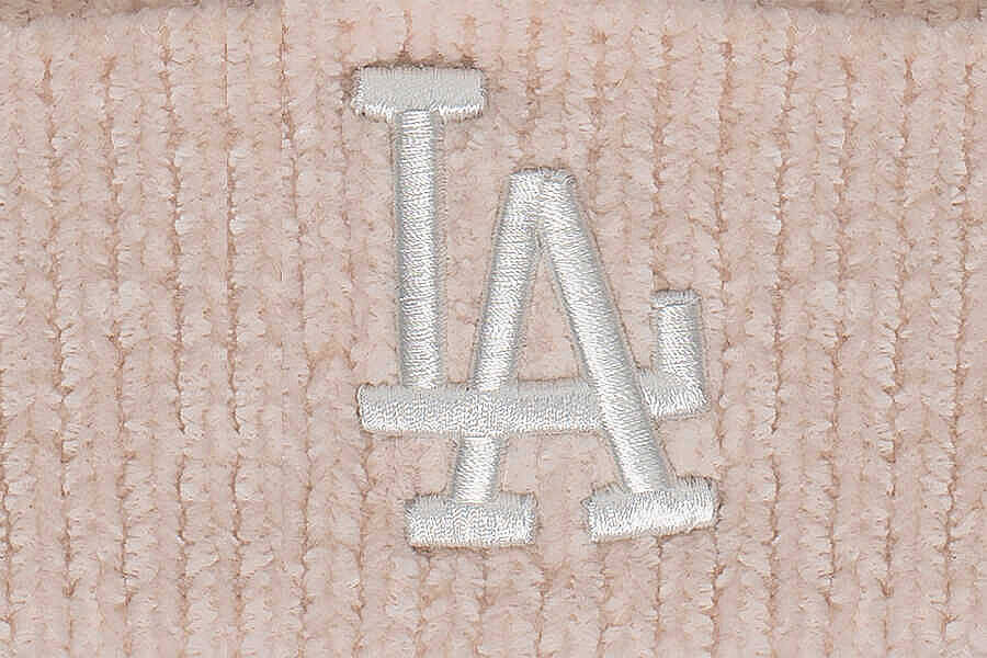 New Era 60284836 WMNS CHENILLE BOBBLE BEANIE LOSDOD LTC - 3