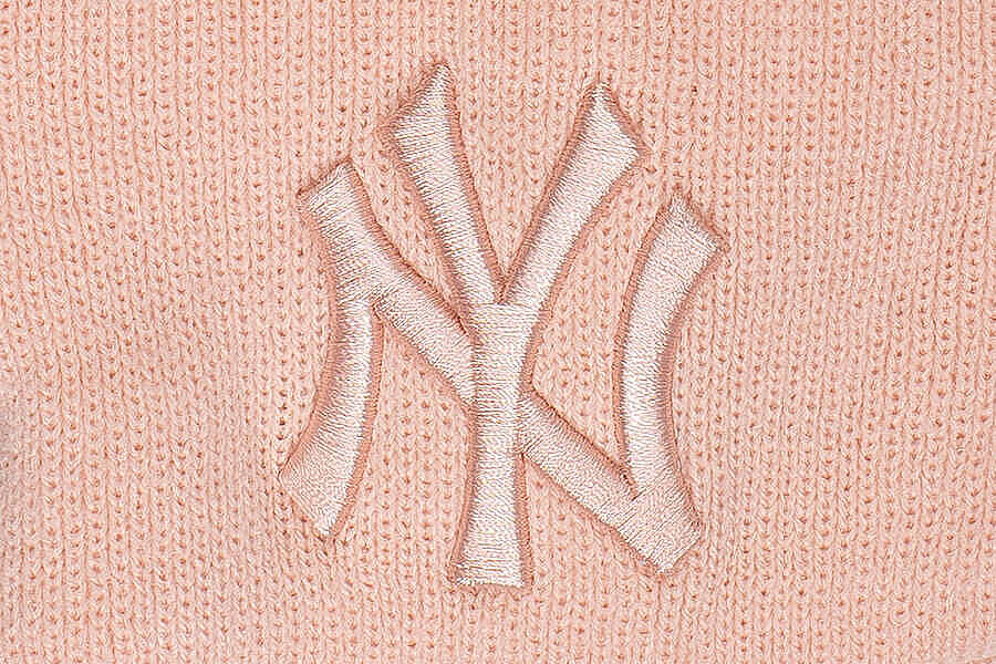 New Era 60285087 WMNS LEAGUE ESS BEANIE NEYYAN BSKBSK - 3